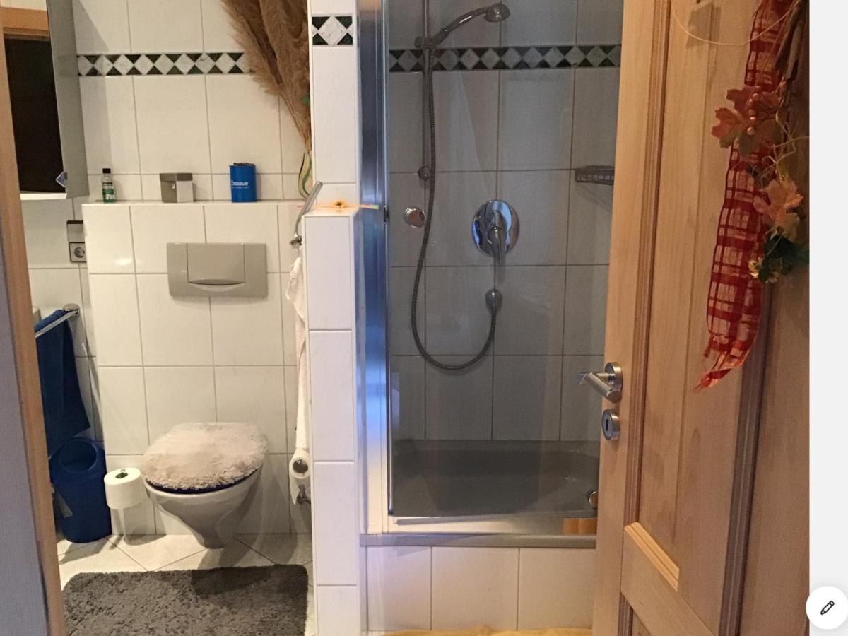 Doppelzimmer Mit Terrasse Zum Garten, Ruhig, Weinbergsblick, Zusaetzliches Kinderzimmer Anbei Moeglich Winningen Εξωτερικό φωτογραφία